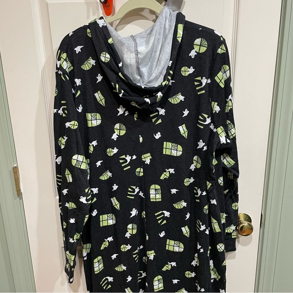Torrid 1X 2X Halloween Glow in the Dark Ghost Fleece Soft Onesie Pajamas NWT - Picture 4 of 9